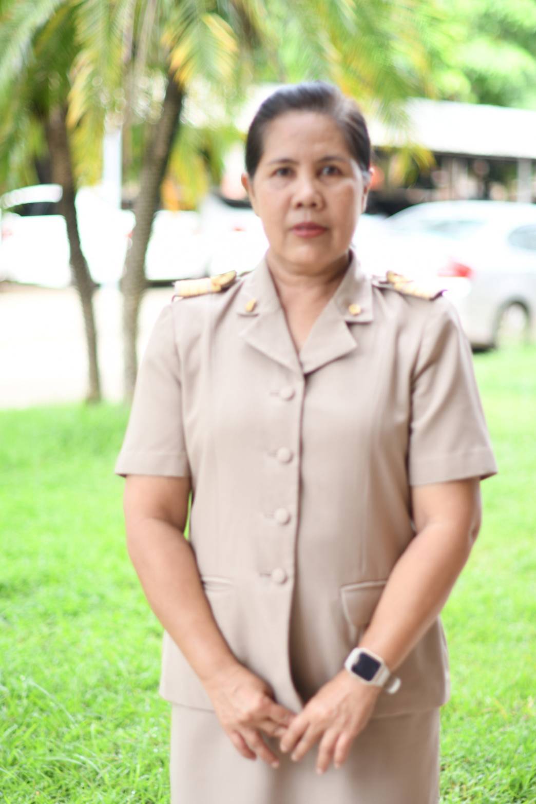 นางวัลลภา ศรีไวย์ 